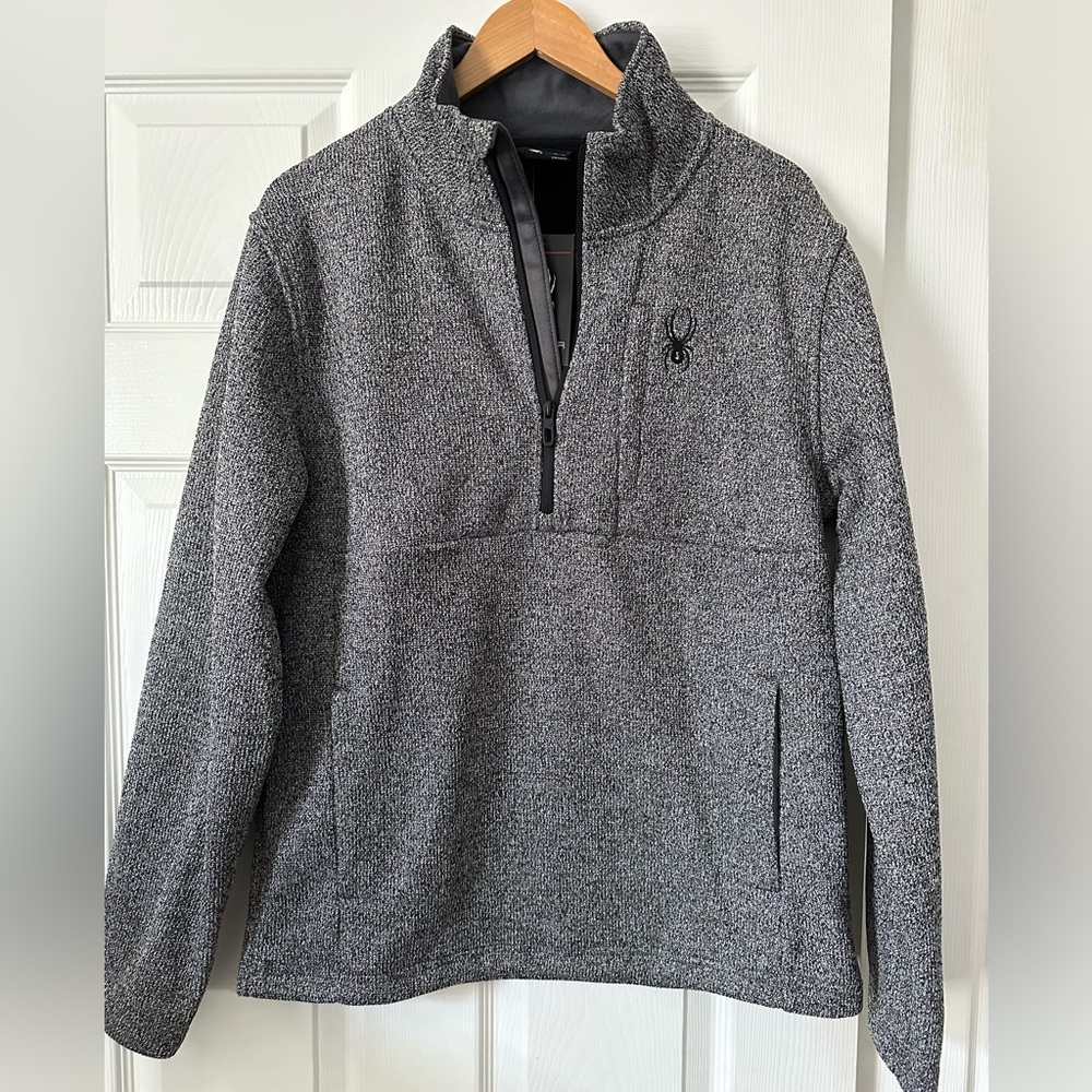 Spyder 1/4 zip, grey, pockets, NWT Medium